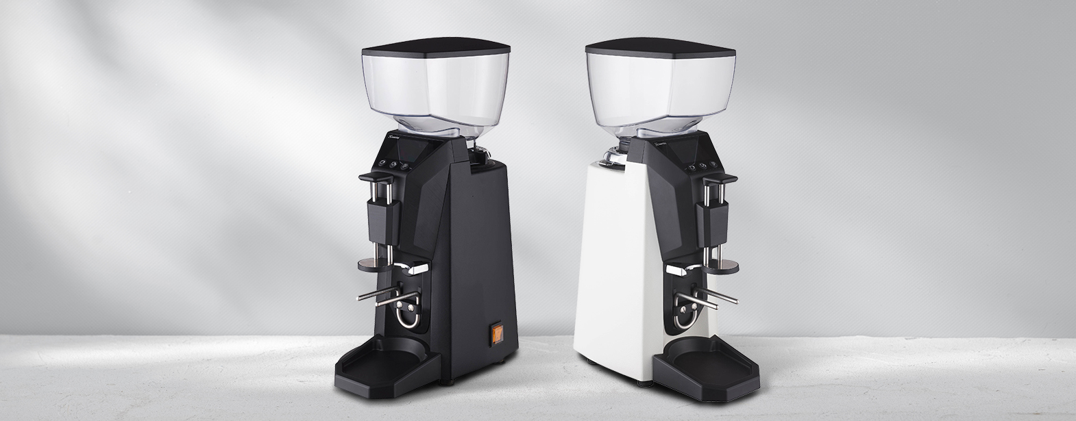 Ce grinder permet d'obtenir un café frais pour une ou deux personne en moins d'une seconde.